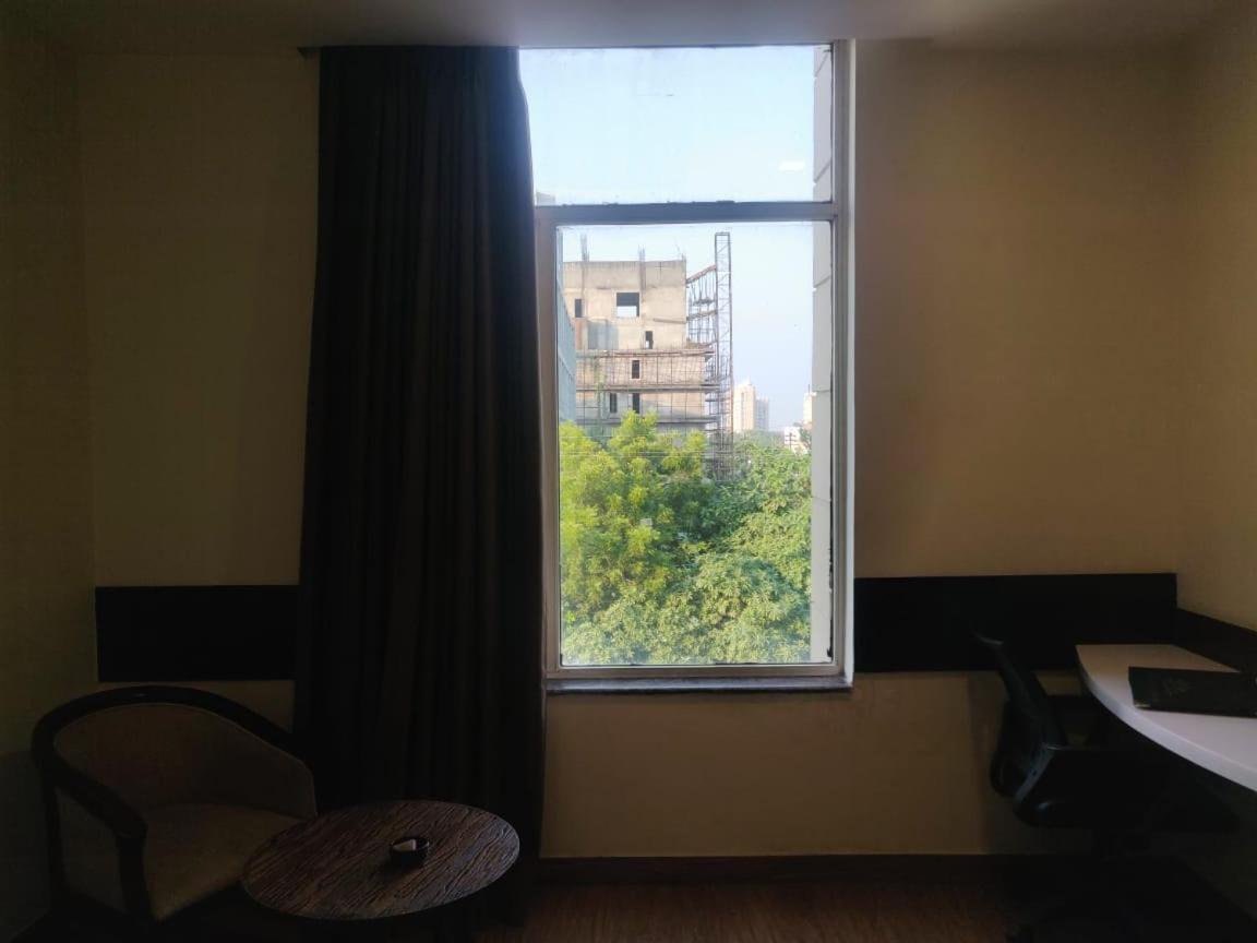 Hotel Casaya Inn Chinhat Экстерьер фото