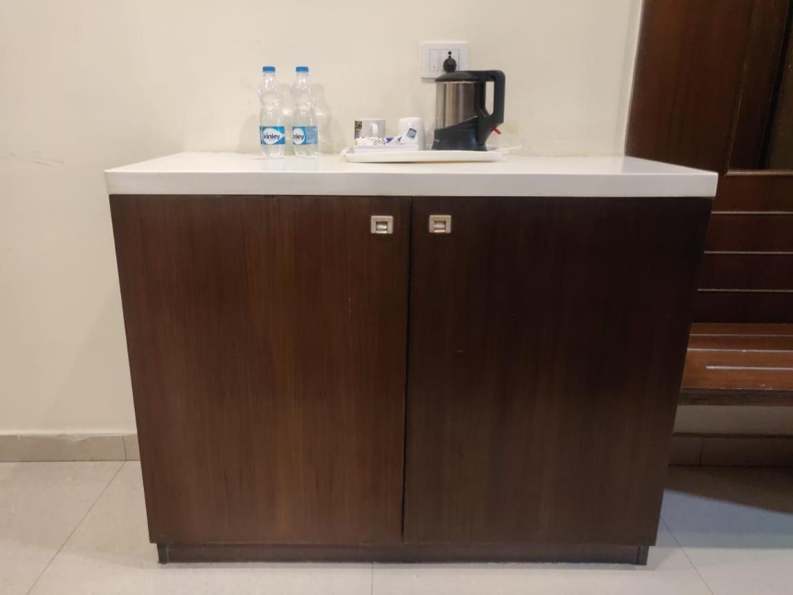 Hotel Casaya Inn Chinhat Экстерьер фото