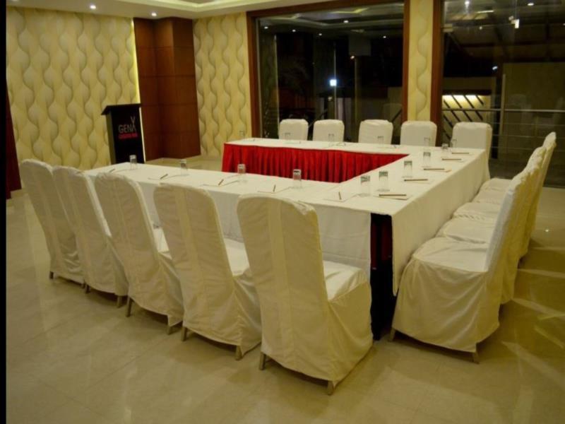 Hotel Casaya Inn Chinhat Экстерьер фото