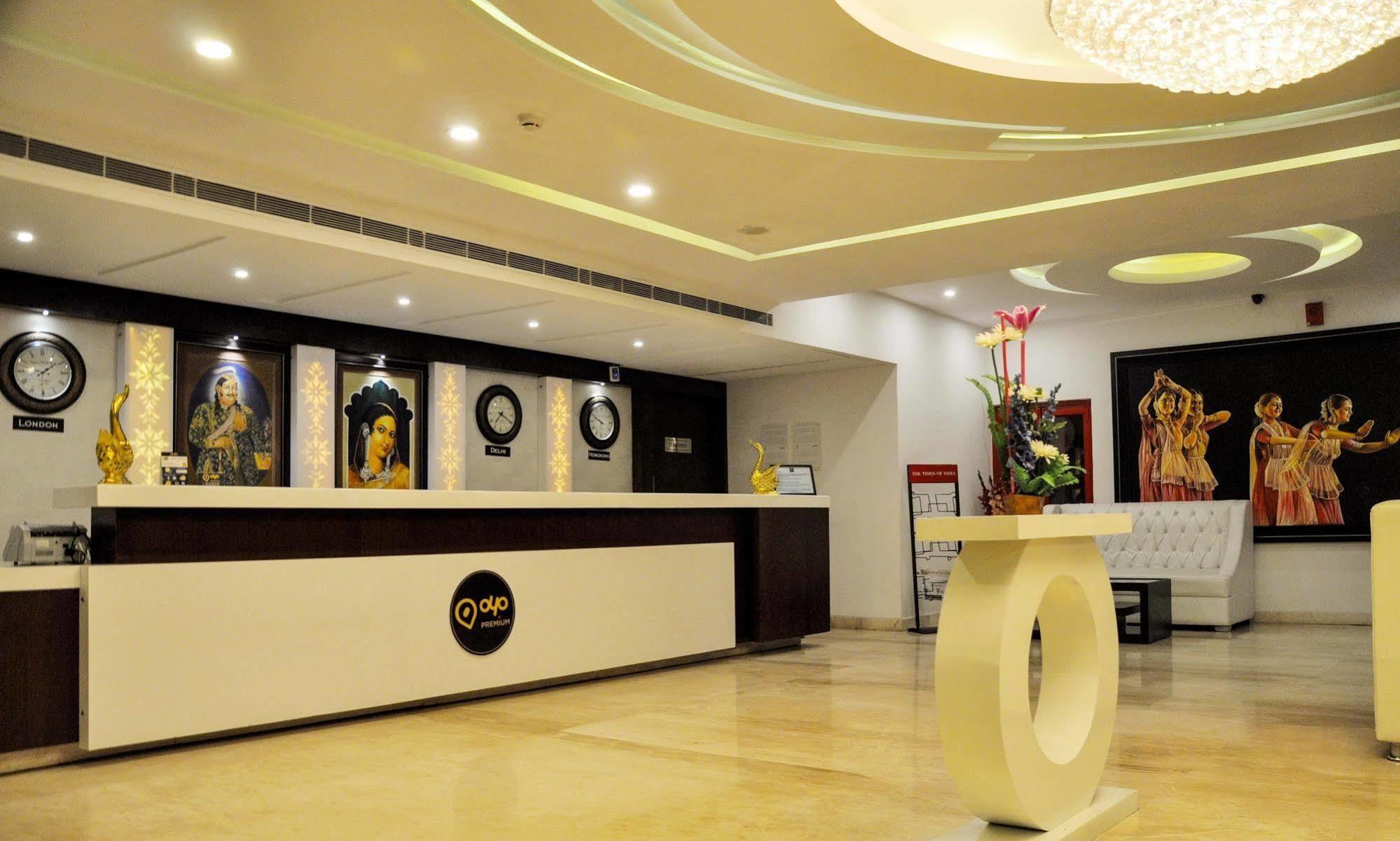 Hotel Casaya Inn Chinhat Экстерьер фото
